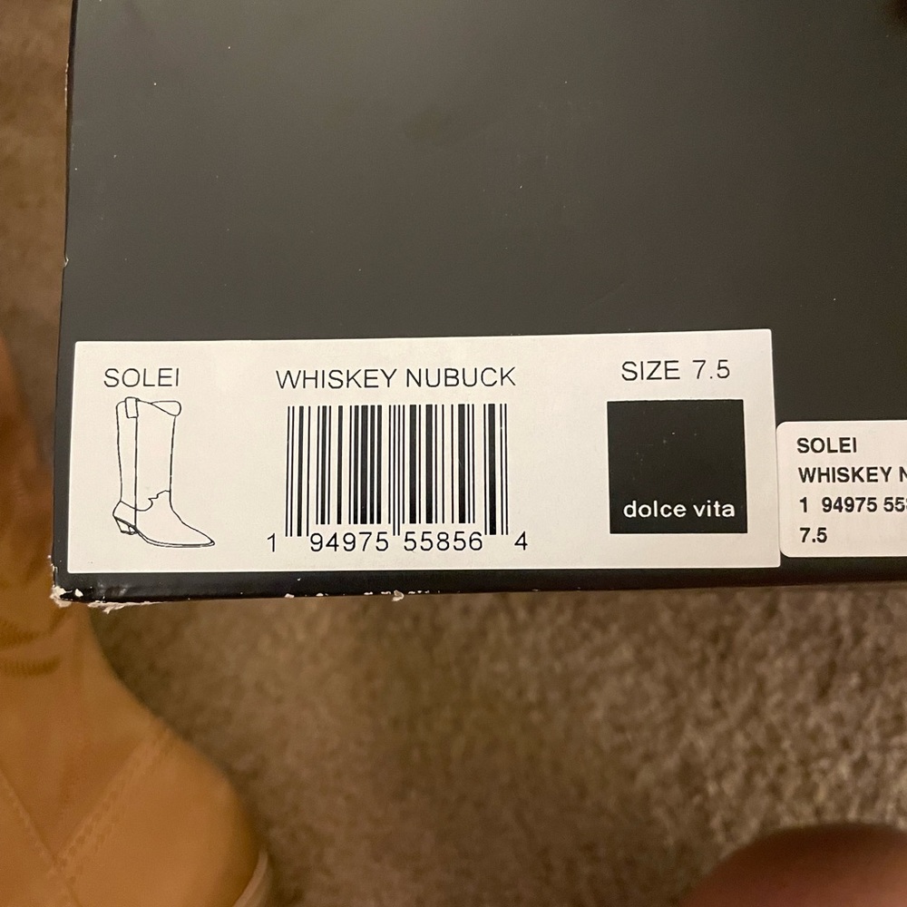 brand new cowboy shoes - Picture 3 of 3